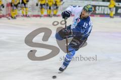 DEL - Eishockey - ERC Ingolstadt - Krefeld Pinguine - Saison 2017/2018 - John Laliberte (#15 ERCI) beim warm machen - Foto: Meyer Jürgen