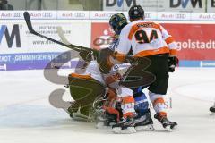DEL - Eishockey - ERC Ingolstadt - Grizzlys Wolfsburg - Saison 2017/2018 - Greg Mauldin (#20 ERCI) mit dem Treffer zur 1:0 Führung - Jerry Kuhn Torwart(#35 Wolfsburg) - Darin Olver (#40 ERCI) -Carter Proft (#94 Wolfsburg) -  jubel - Foto: Meyer Jürgen