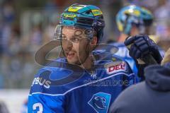 DEL - Eishockey - Playoffs - Spiel 1 - Viertelfinale - ERC Ingolstadt - Adler Mannheim - Saison 2017/2018 - Mike Collins (#13 ERCI) - Foto: Meyer Jürgen