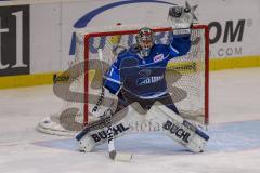 DEL - Eishockey - Playoff - Viertelfinale -  Spiel3 - ERC Ingolstadt - Adler Mannheim - Saison 2017/2018 - Timo Pielmeier (#51Torwart ERCI) fängt den Puck sicher - Foto: Meyer Jürgen