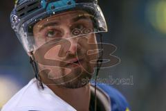 DEL - Eishockey - Playoff - Viertelfinale -  Spiel3 - ERC Ingolstadt - Adler Mannheim - Saison 2017/2018 - Matt Pelech (#23 ERCI) beim warm machen - Foto: Meyer Jürgen