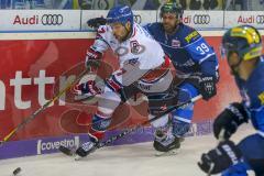 DEL - Eishockey - Playoff - Viertelfinale -  Spiel 5 - ERC Ingolstadt - Adler Mannheim - Saison 2017/2018 - Thomas Greilinger (#39 ERCI) - Sinan Akdag (#6 Mannheim) - Foto: Meyer Jürgen