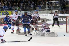 DEL - Eishockey - ERC Ingolstadt - Adler Mannheim - PlayOffs - Spiel 3 - Tim Stapleton (ERC 19) Puck fliegt ins Tor der Mannheimer Dennis Endras (44 Mannheim) Mike Collins (ERC 13) Jubel