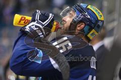 DEL - Eishockey - ERC Ingolstadt - Grizzlys Wolfsburg - Testspiel - Saison 2017/2018 - Brett Olson (#16 ERCI) - Foto: Meyer Jürgen