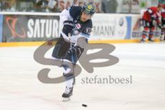 DEL - Eishockey - ERC Ingolstadt - Kölner Haie - Testspiel - Saison 2017/2018 - Mike Collins (#13 ERCI) beim warm machen - Foto: Meyer Jürgen