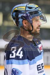 DEL - Eishockey - ERC Ingolstadt - Kölner Haie - Testspiel - Saison 2017/2018 - Benedikt Kohl (#34 ERCI) beim warm machen - Foto: Meyer Jürgen