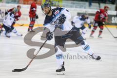 DEL - Eishockey - ERC Ingolstadt - Kölner Haie - Testspiel - Saison 2017/2018 - Benedikt Kohl (#34 ERCI) beim warm machen - Foto: Meyer Jürgen