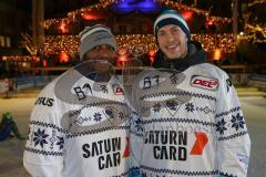 DEL - Eishockey - ERC Ingolstadt - Saison  - 2017/2018 - ERCI Spieler auf der Eisfläche am Paradeplatz - Greg Mauldin (#20 ERCI) - Benedikt Schopper (#11 ERCI) - Foto: Meyer Jürgen