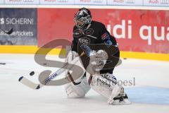 DEL - Eishockey - ERC Ingolstadt - Saison 2017/2018 - erstes Eistraining - Torwart Jochen Reimer (ERC 32)