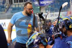 DEL - Eishockey - ERC Ingolstadt - Saison 2017/2018 - erstes Eistraining - Betreuer Igor Hasko (ERC)
