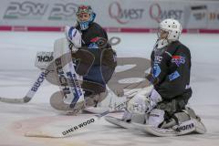 DEL - Eishockey - ERC Ingolstadt - Saison 2017/2018 - Erstes Training mit dem neuen Trainer Doug Shedden - Timo Pielmeier (#51Torwart ERCI) mit Nachwuchstorwart Jonas Stettmer - Foto: Meyer Jürgen