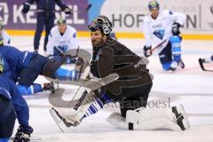 DEL - Eishockey - ERC Ingolstadt - Saison 2017/2018 - erstes Eistraining - Torwart Jochen Reimer (ERC 32)