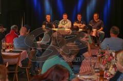 DEL - Eishockey - ERC Ingolstadt - Saison 2017/2018 - Fan Stammtisch - links Torwart Trainer Fabian Dahlem - mitte Co Trainer Tim Regan - rechts Sportdirektor Larry Mitchell -  Johannes Langer ganz rechts - Foto: Meyer Jürgen