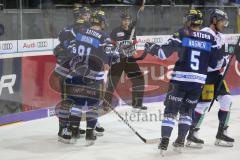 DEL - Eishockey - Saison 2018/2019 - ERC Ingolstadt - Eisbären Berlin - Der 1:1 Ausgleichstreffer durch Tyler Kelleher (#19 ERCI)  - Kevin Poulin Torwart (#40 Berlin) - jubel - Laurin Braun (#91 ERCI) - Maxilian Adam (#5 Berlin) - Foto: Meyer Jürgen