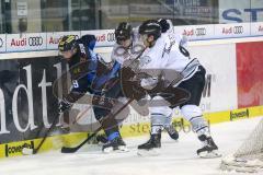 DEL - Eishockey - ERC Ingolstadt - Nürnberg Icetigers - Jerry D`Amigo (9 ERC) Brandon Buck (Nr.9, Thomas Sabo Ice Tigers) Zweikampf