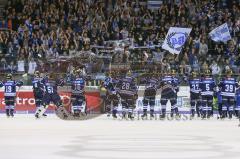 DEL - Eishockey - Saison 2018/2019 - ERC Ingolstadt - Fischtown Pinguins - Die Mannschaft bedankt sich bei den Fans - jubel - Foto: Meyer Jürgen