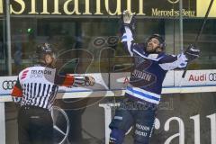 DEL - Eishockey - ERC Ingolstadt - Düsseldorf EG - Tor zum 1:0 Jubel, Darin Olver (ERC 40)