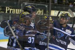 DEL - Eishockey - Saison 2018/2019 - ERC Ingolstadt - Krefeld Pinguine - Der 3:0 Führungstreffer durch Mashinter Brandon (#53 ERCI) - jubel - Laurin Braun (#91 ERCI) - Foto: Meyer Jürgen