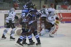 DEL - Eishockey - Saison 2018/2019 - ERC Ingolstadt - Kölner Haie - Garbutt Ryan (#28 ERCI) schiesst den 1:0 Führungstreffer - Gustaf Wesslau Torwart (#29 Köln) - jubel  - Foto: Meyer Jürgen