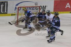 DEL - Eishockey - Saison 2018/2019 - ERC Ingolstadt - Eisbären Berlin - Vincent Hessler (#16 Berlin) - Jochen Reimer (#32Torwart ERCI) - Petr Taticek (#17 ERCI) - Thomas Greilinger (#39 ERCI) - Foto: Meyer Jürgen