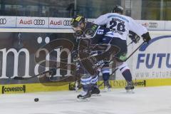 DEL - Eishockey - Saison 2018/2019 - ERC Ingolstadt - Eisbären Berlin - David Elsner (#61 ERCI) - Florian Busch (#26 Berlin) - Foto: Meyer Jürgen