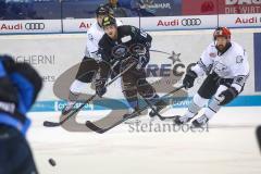 DEL - Eishockey - ERC Ingolstadt - Nürnberg Icetigers - Brett Olson (ERC 16) Jason Bast (Nr.16, Thomas Sabo Ice Tigers)