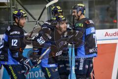 DEL - Eishockey - ERC Ingolstadt - Nürnberg Icetigers - Tor Thomas Greilinger (ERC 39) Jubel 2:1, mit David Elsner (ERC 61) Patrick Cannone (ERC 12) Sean Sullivan (ERC 37) Colton Jobke (7 ERC)