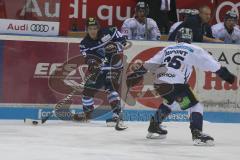 DEL - Eishockey - Saison 2018/2019 - ERC Ingolstadt - Eisbären Berlin - Tyler Kelleher (#19 ERCI) - Micki DuPont (#25 Berlin) - Foto: Meyer Jürgen