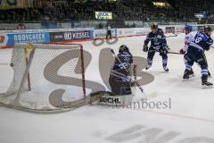 DEL - Eishockey - Saison 2018/2019 - ERC Ingolstadt - Adler Mannheim - Der 0:1 Treffer von Garrett Festerling (#14 Mannheim) - Jochen Reimer (#32Torwart ERCI) - jubel - Foto: Meyer Jürgen