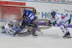 DEL - Eishockey - Saison 2018/2019 - ERC Ingolstadt - Augsburger Panther - Tyler Kelleher (#19 ERCI) - Olivier Roy Torwart (#31 Augsburg) - Valentine Scott (#22 Augsburg) - Foto: Meyer Jürgen