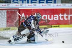 DEL - Eishockey - ERC Ingolstadt - Adler Mannheim - Torwart Timo Pielmeier (ERC 51) fängt den Puck