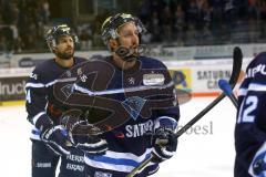 DEL - Eishockey - ERC Ingolstadt - Krefeld Pinguine - Sean Sullivan (ERC 37) Benedikt Kohl (ERC 34)