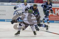 DEL - Eishockey - Saison 2018/2019 - ERC Ingolstadt - Iserlohn Roosters - Jerry D´Àmigo (#9 ERCI) - Julian Lautenschlager (#19 Iserlohn) - Foto: Meyer Jürgen