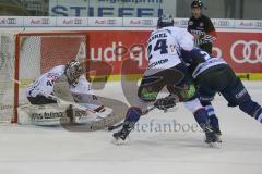 DEL - Eishockey - Saison 2018/2019 - ERC Ingolstadt - Eisbären Berlin - Kevin Poulin Torwart (#40 Berlin) - Vili Sopanen (#22 ERCI) - Andre Rankel (#24 Berlin) - Foto: Meyer Jürgen