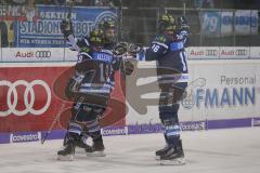 DEL - Eishockey - Saison 2018/2019 - ERC Ingolstadt - Krefeld Pinguine - Der 2:0 Führungstreffer durch Darin Olver (#40 ERCI) - Dimitri Pätzold Torwart (#32 Krefeld) - jubel - Foto: Meyer Jürgen