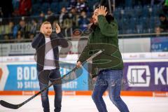 DEL - Eishockey - ERC Ingolstadt - Grizzlys Wolfsburg - Gewinnspiel in der Pause, Saturn, knapp an 15.000 Euro vorbei