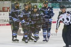 DEL - Eishockey - Saison 2018/2019 - ERC Ingolstadt - Iserlohn Roosters - Der 3:0 Führungstreffer durch Benedikt Kohl (#34 ERCI) - jubel - Darin Olver (#40 ERCI) - Jerry D´Àmigo (#9 ERCI) - Foto: Meyer Jürgen