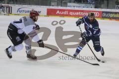 DEL - Eishockey - Saison 2018/2019 - ERC Ingolstadt - Kölner Haie - Playoff - Viertelfinale - Spiel 4 - Jerry D´Àmigo (#9 ERCI) mit einem Schuss auf das Tor - Despres Simon (#47 Köln) - Foto: Meyer Jürgen