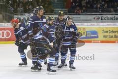 DEL - Eishockey - ERC Ingolstadt - Kölner Haie - PlayOff VF - Spiel 6 - Tor 3:2 durch Brett Olson (ERC 16) Jubel Tyler Kelleher (19 ERC) Brandon Mashinter (ERC 53)