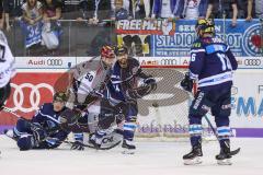 DEL - Eishockey - ERC Ingolstadt - Kölner Haie - PlayOff VF - Spiel 4 - Ville Kaistinen (ERC 10) verteidigt gegen Alexander Oblinger (50 Köln), Torwart Jochen Reimer (ERC 32) Benedikt Kohl (ERC 34)