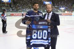 DEL - Eishockey - Saison 2018/2019 - ERC Ingolstadt - Kölner Haie - Ehrung für Benedikt Kohl (#34 ERCI) 600 DEL Spiele - Foto: Meyer Jürgen