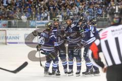 DEL - Eishockey - ERC Ingolstadt - Kölner Haie - PlayOff VF - Spiel 6 - Tor 1:3 JUbel Benedikt Kohl (ERC 34) Darin Olver (ERC 40) Tyler Kelleher (19 ERC)