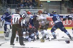 DEL - Eishockey - ERC Ingolstadt - Kölner Haie - PlayOff VF - Spiel 6 - Schlagerei auf dem Feld, Jerry D`Amigo (9 ERC) Colton Jobke (7 ERC) Jason Akeson (19 Köln) Brett Olson (ERC 16) Frederik Tiffels (21 Köln)