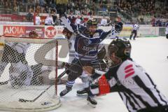 DEL - Eishockey - Saison 2018/2019 - ERC Ingolstadt - Kölner Haie - Brett Olson (#16 ERCI) mit dem 1:1 Ausgleichstreffer - jubel  - Gustaf Wesslau Torwart (#29 Köln) - Foto: Meyer Jürgen