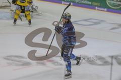 DEL - Eishockey - Saison 2019/20 - ERC Ingolstadt - Krefeld Pinguine - Der 1:1 Ausgleichstreffer durch Kris Foucault (#81 ERCI) - Dimitri Pätzold Torwart (#32 Krefeld) - jubel - Foto: Jürgen Meyer