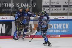 DEL - Eishockey - Saison 2019/20 - ERC Ingolstadt - Fishtown Pinguins - Kris Foucault (#81 ERCI) trifft zum 4:3 Endstand - jubel - Mike Collins (#13 ERCI) - Maury Edwards (#23 ERCI) - Foto: Jürgen Meyer