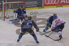 DEL - Eishockey - Saison 2019/20 - ERC Ingolstadt - Adler Mannheim - Jochen Reimer (#32Torwart ERCI) - Fabio Wagner (#5 ERCI) - Andrew Desjardins (#84 Mannheim) - Foto: Jürgen Meyer