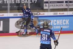 DEL - Eishockey - Saison 2019/20 - ERC Ingolstadt -  Eisbären Berlin - Der 1:0 Führungstreffer durch Tim Wohlgemuth (#33 ERCI) - Sebastian Dahm Torwart (#32 Berlin) - jubel - Kris Foucault (#81 ERCI) - Foto: Jürgen Meyer