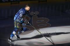 DEL - Eishockey - Saison 2019/20 - ERC Ingolstadt -  Adler Mannheim - Matt Bailey (#22 ERCI) -beim Einlaufen  - Foto: Jürgen Meyer