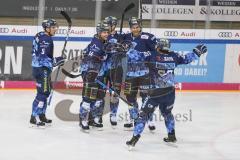 DEL - Eishockey - Saison 2019/20 - ERC Ingolstadt - Krefeld Pinguine - Der 1:0 Führungstreffer durch Hans Detsch (#89 ERCI) jubel - Tim Wohlgemuth (#33 ERCI) - Fabio Wagner (#5 ERCI) - Brandon Mashinter (#53 ERCI) - Foto: Jürgen Meyer